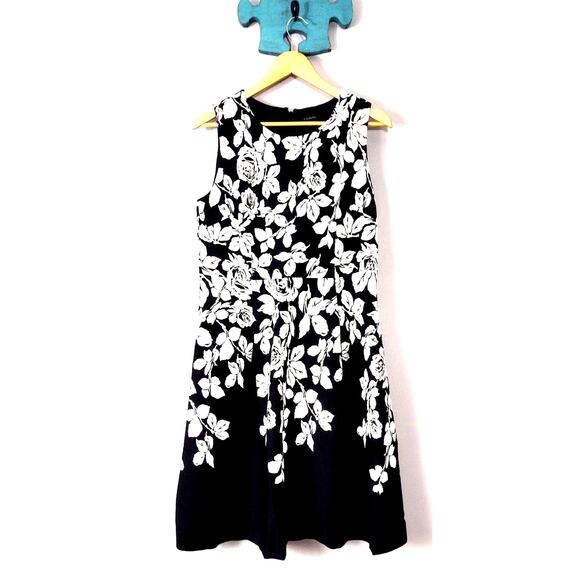 Talbots Roses Fit-And-Flare Black White Floral Dress with Pockets Size 10 - Picture 1 of 16